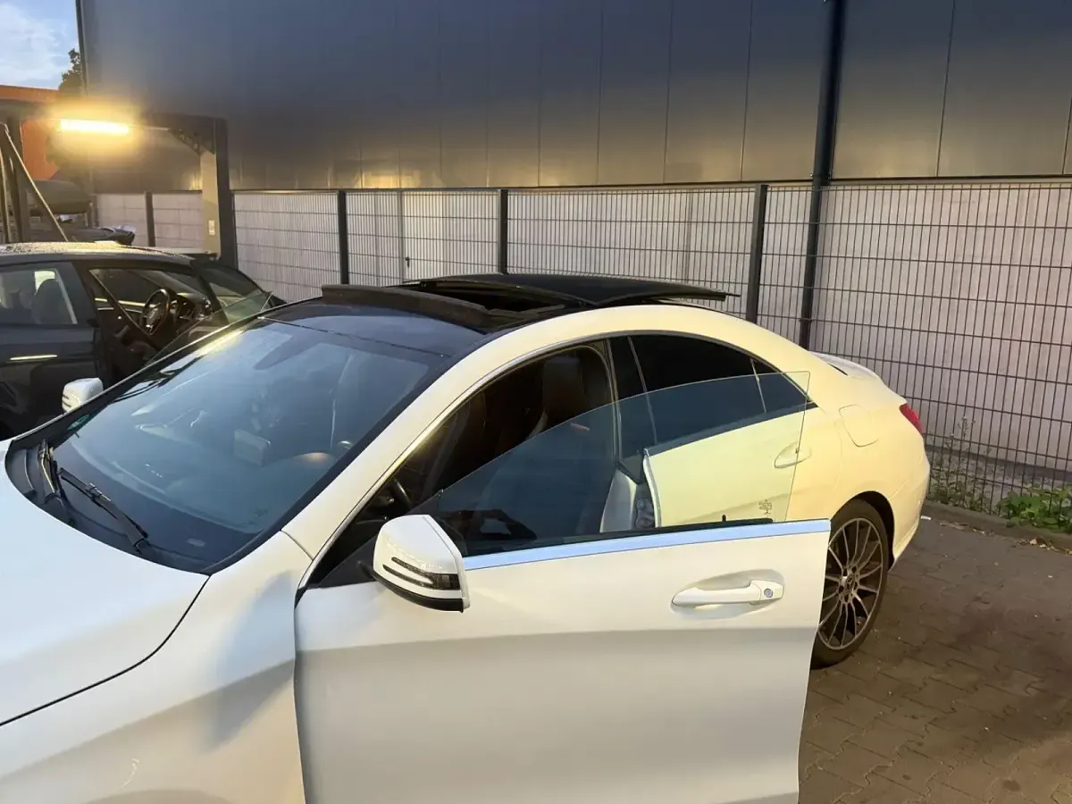 Gebraucht Mercedes CLA180 122 PS (89 kW) 2015 Weiß Coupé