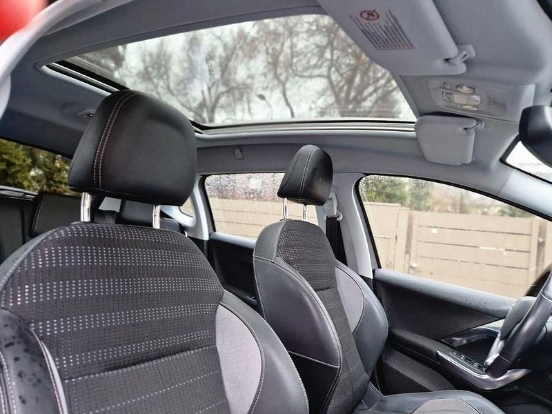 Gebraucht Peugeot 2008 Allure 92 PS (67 kW) 2013 Grau SUV