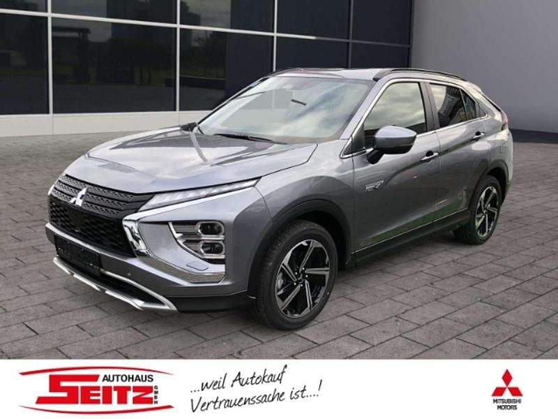 Grau Gebraucht 2024 Mitsubishi Eclipse Cross Plus SUV | 28.580 € (Fairer Preis) - Bild 1/3