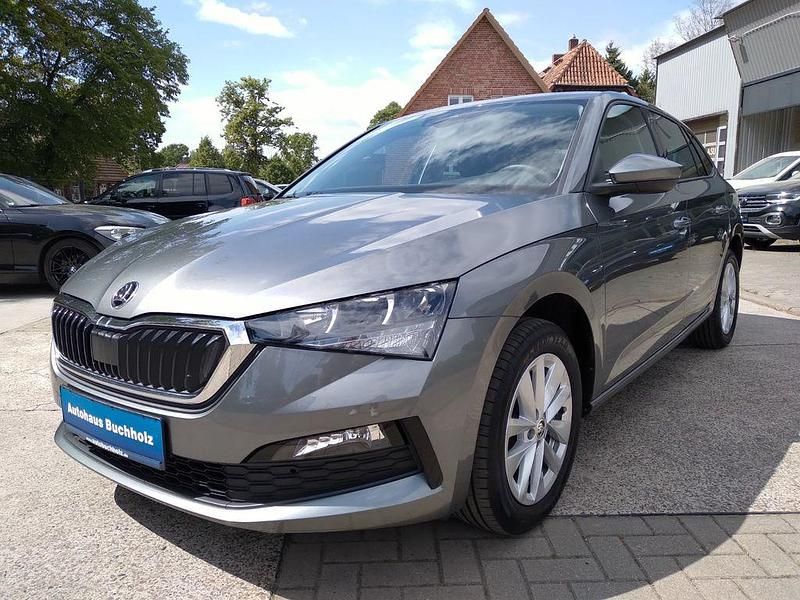 Grau Gebraucht 2024 Skoda Scala Ambition Kleinwagen | 19.990 € (Superpreis) - Bild 1/4