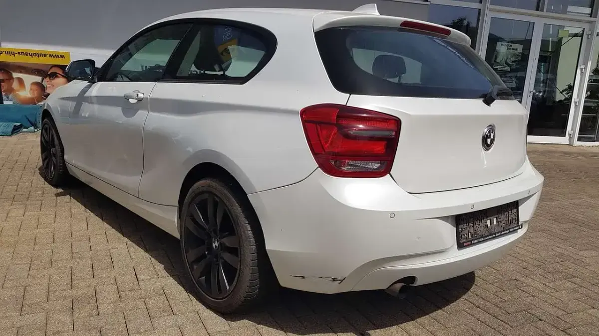 Gebraucht BMW 114 102 PS (75 kW) 2013 Mineralweiss Kleinwagen