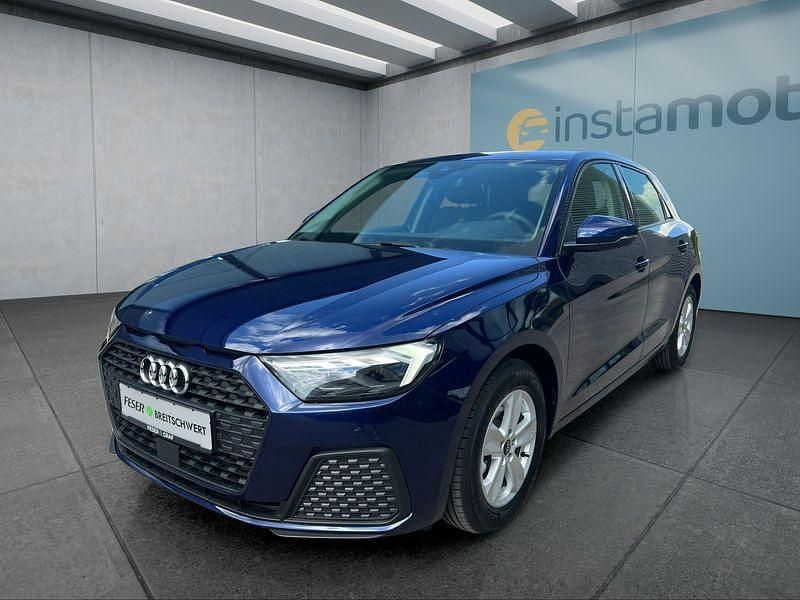 Blau Neu 2025 Audi A1 Sportback Kleinwagen | 25.849 € (Superpreis) - Bild 1/4
