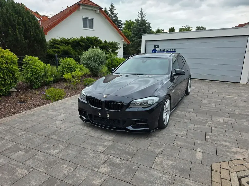 Gebraucht BMW M550 Shadowline 381 PS (280 kW) 2013 Schwarz Limousine