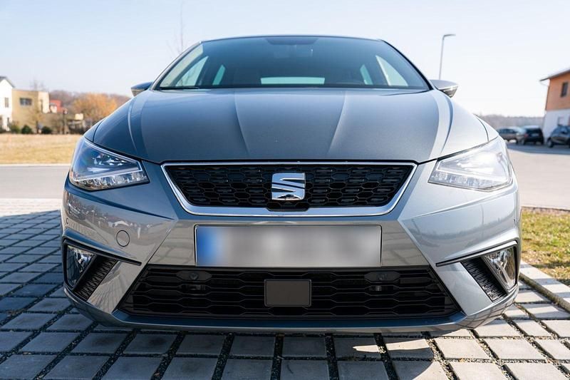 Gebraucht Seat Ibiza XCELLENCE 95 PS (69 kW) 2017 Grau Kleinwagen