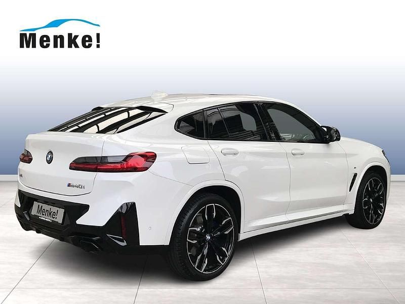 Gebraucht BMW X4 M M Sport 360 PS (264 kW) 2024 Alpinweiß uni SUV