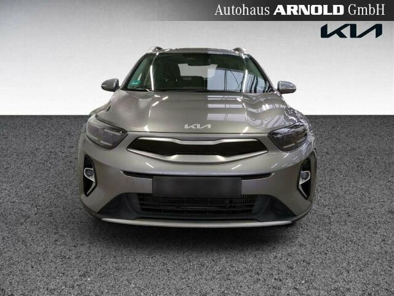 Gebraucht Kia Stonic Vision 101 PS (74 kW) 2024 Astrograu (metallic) SUV