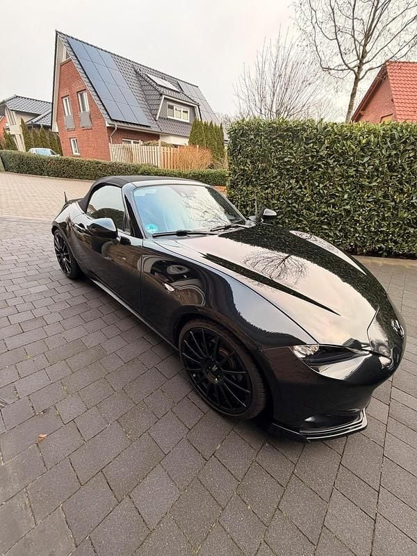 Gebraucht Mazda MX5 Exclusive-Line 160 PS (117 kW) 2018 Schwarz Cabrio