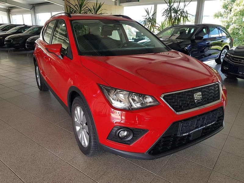 Reinrot Gebraucht 2020 Seat Arona Style SUV | 19.290 € (Guter Preis) - Bild 1/4