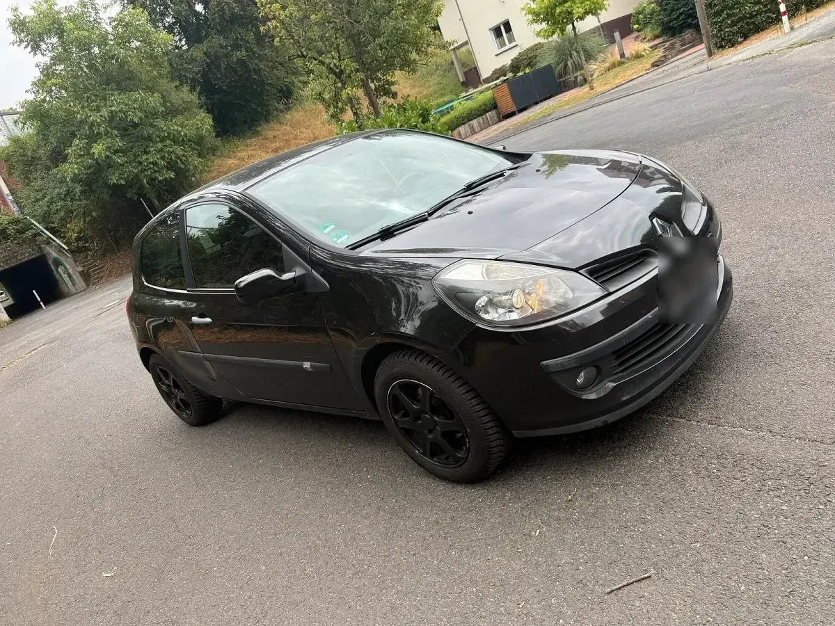 Gebraucht Renault Clio III 75 PS (55 kW) 2008 Schwarz Kleinwagen