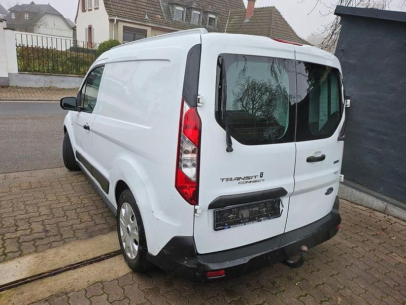 Gebraucht Ford Transit Connect 101 PS (74 kW) 2019 Weiß Van / Kleinbus