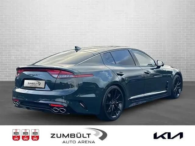 Second-hand Kia Stinger 366 CP (269 kW) 2023 Verde Hatchback