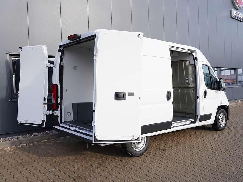 Neu Fiat Ducato 120 PS (88 kW) 2025 Weiß Van