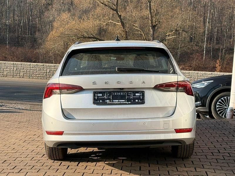 Gebraucht Skoda Octavia Ambition 116 PS (85 kW) 2022 Silber Kombi