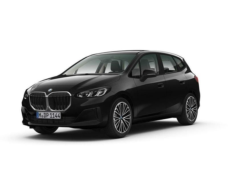 Schwarz Gebraucht 2023 BMW 218 Luxury Line Van / Kleinbus | 28.255 € (Fairer Preis) - Bild 1/4