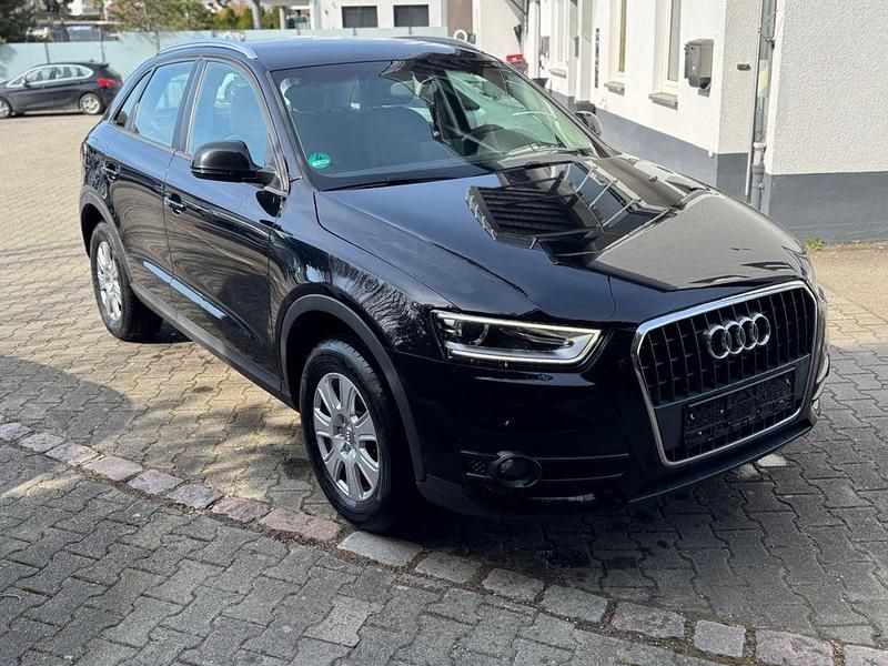 Gebraucht Audi Q3 Comfort 140 PS (102 kW) 2014 Schwarz SUV