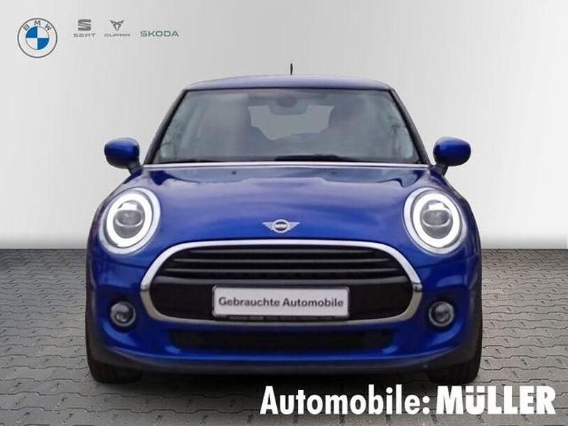 Gebraucht Mini Cooper 136 PS (100 kW) 2020 Starlight blue metallic Kleinwagen