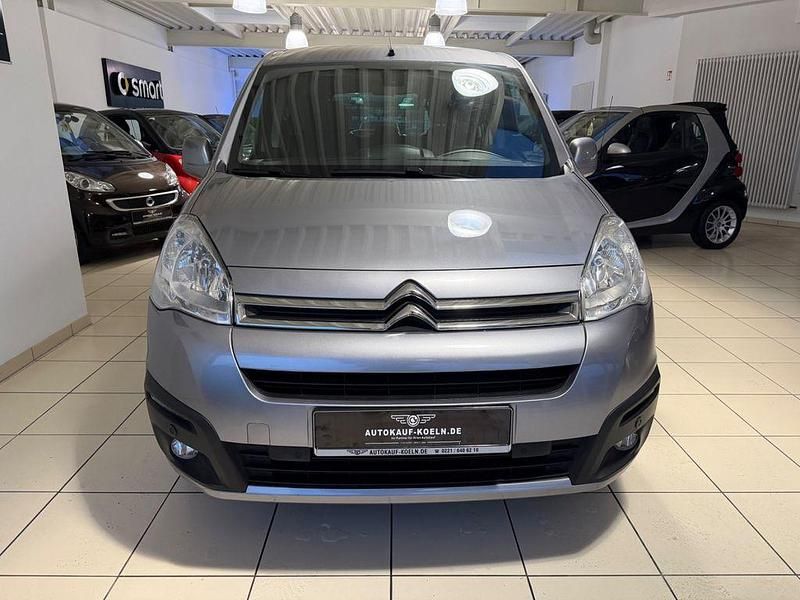 Gebraucht Citroën Berlingo SELECTION 110 PS (80 kW) 2018 Grau Van / Kleinbus