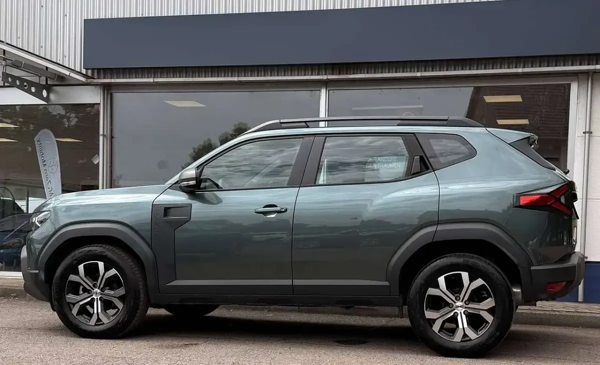 Gebraucht Dacia Duster Expression 131 PS (96 kW) 2024 Vert oxide SUV