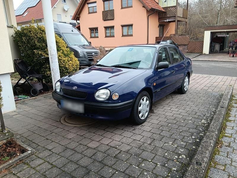 Occasion Toyota Corolla 86 ch (63 kW) 1998 Bleue Berline