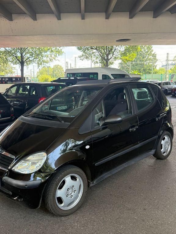 Gebraucht Mercedes A140 Classic 60 PS (44 kW) 2002 Schwarz Van / Kleinbus