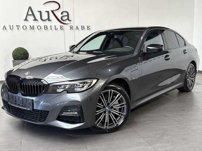 Gebraucht BMW 330e M Sport 252 PS (185 kW) 2022 Grau Limousine