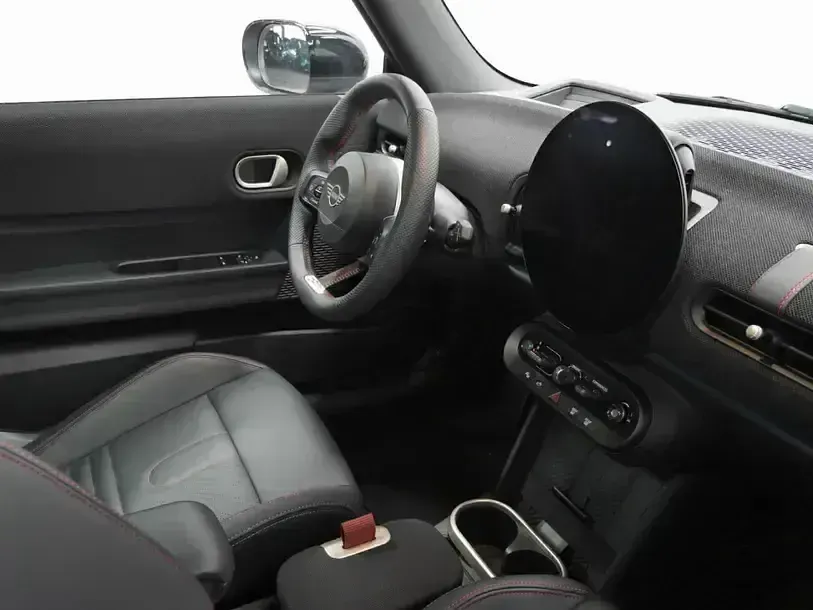 Usata Mini Cooper 114 kW (156 CV) 2025 Argento Utilitaria