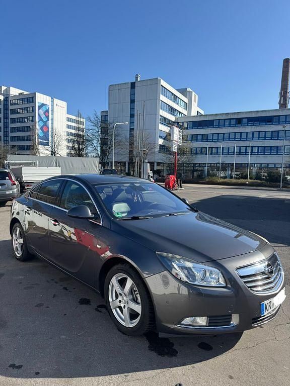 Gebraucht Opel Insignia Edition 160 PS (117 kW) 2009 Grau Limousine
