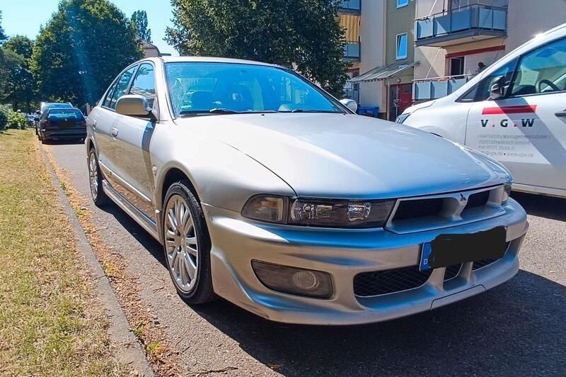 Silber Gebraucht 2002 Mitsubishi Galant Limousine | 3.500 € - Bild 1/4