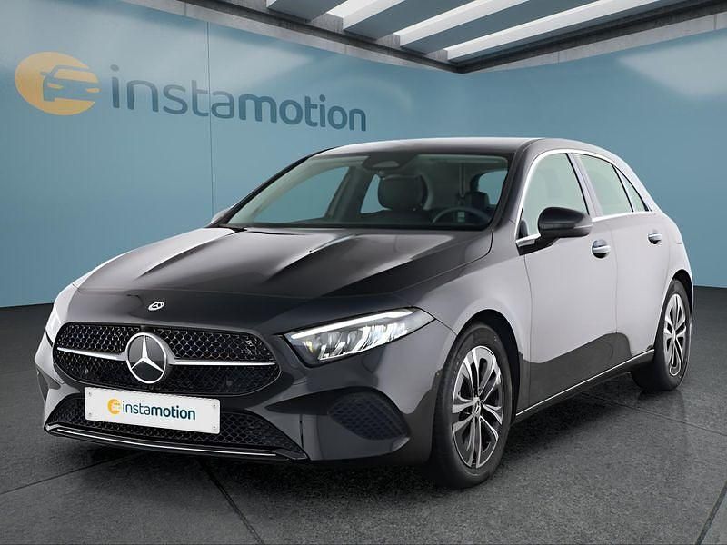 Schwarz Gebraucht 2024 Mercedes A220 Limousine | 34.699 € (Fairer Preis) - Bild 1/4