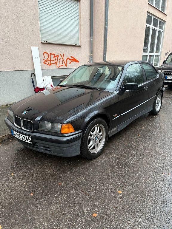 Gebraucht BMW 316 Basis 102 PS (75 kW) 1994 Schwarz Coupé