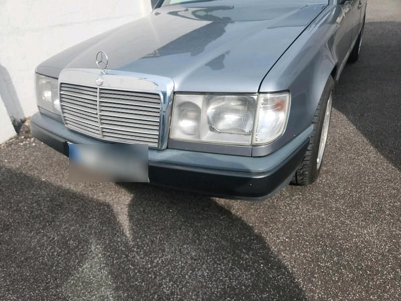 Andere farben Gebraucht 2025 Mercedes E230 Kombi | 9.000 € - Bild 1/4