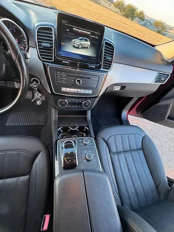 Gebraucht Mercedes GLE350 258 PS (189 kW) 2015 Rot SUV
