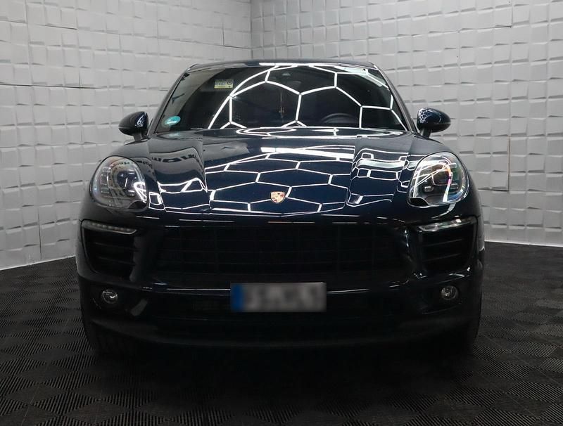 Second-hand Porsche Macan S 258 CP (189 kW) 2017 Albastru SUV