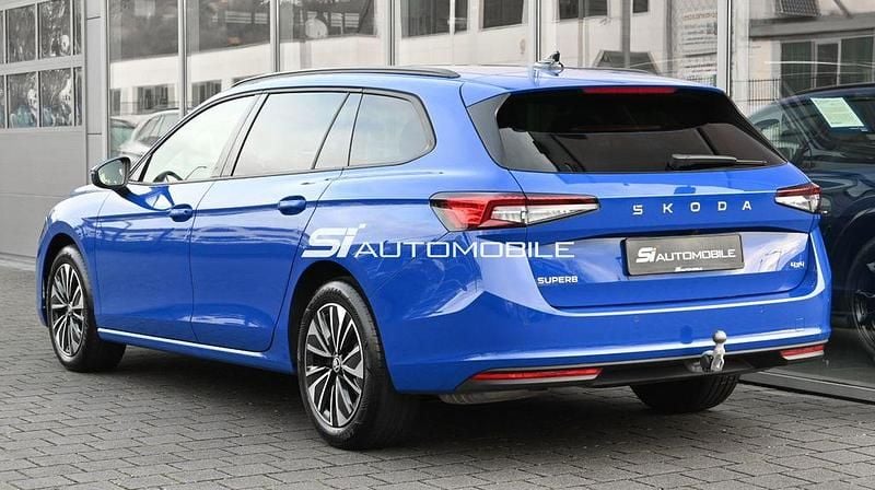 Gebraucht Skoda Superb Selection 265 PS (194 kW) 2024 Blau Kombi