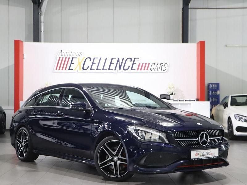 Blau Gebraucht 2016 Mercedes CLA250 Shooting Brake AMG line Kombi | 21.444 € (Fairer Preis) - Bild 1/2