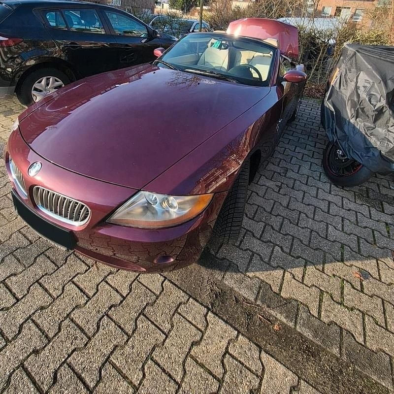 Gebraucht BMW Z4 231 PS (169 kW) 2003 Rot Cabrio