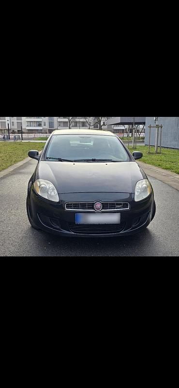 Gebraucht Fiat Bravo Active 120 PS (88 kW) 2009 Schwarz Kleinwagen