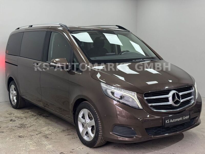 Gebraucht Mercedes V220 Edition 163 PS (119 kW) 2015 Dolomitbraun metallic Van / Kleinbus