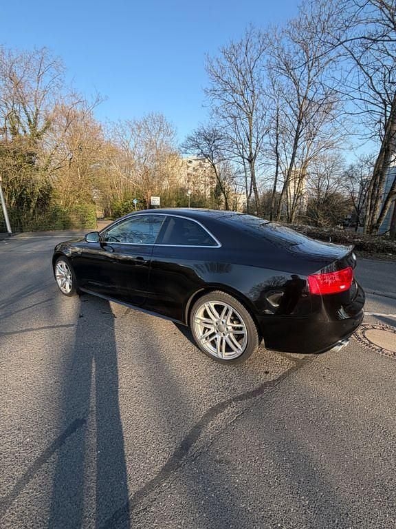 Gebraucht Audi A5 Ambiente 190 PS (139 kW) 2015 Schwarz Coupé