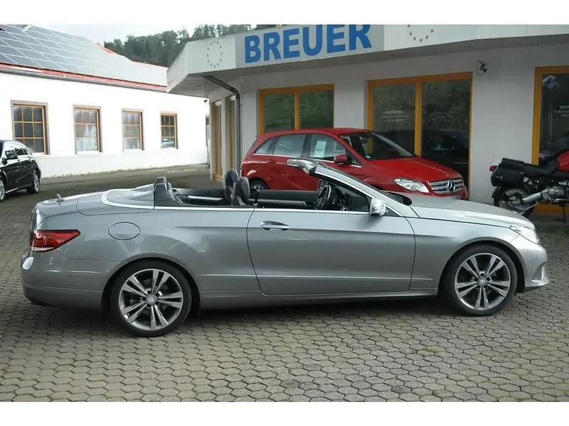 Gebraucht Mercedes E400 333 PS (244 kW) 2014 Silber Cabrio