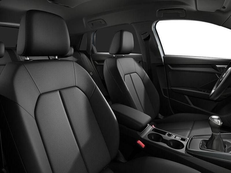 Gebraucht Audi A3 Advanced 150 PS (110 kW) 2025 Grau Kombi