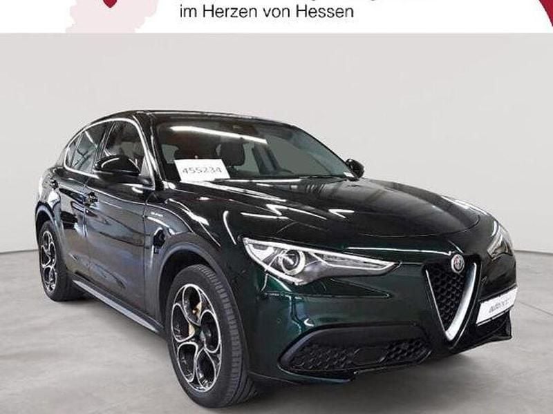 Verde visconti metallic Gebraucht 2021 Alfa Romeo Stelvio Super SUV | 24.990 € (Fairer Preis) - Bild 1/4