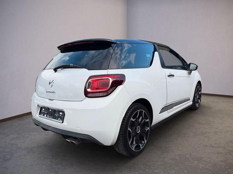 Gebraucht Citroën DS3 Sport Chic 165 PS (121 kW) 2015 Weiß Limousine