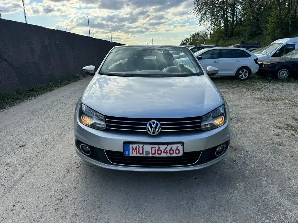 Occasion VW Eos Highline 140 ch (102 kW) 2014 Argent Cabriolet