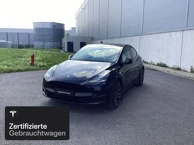 Gebraucht Tesla Model Y Performance 392 kW (533 PS) 2023 Schwarz SUV