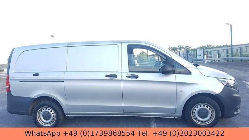 Gebraucht Mercedes Vito 163 PS (119 kW) 2016 Silber Van