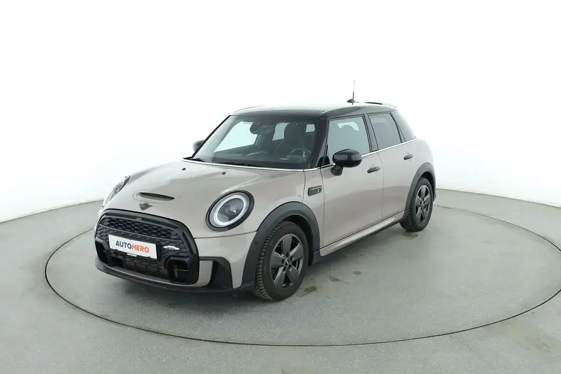 Gebraucht Mini John Cooper Works 178 PS (130 kW) 2021 Kleinwagen