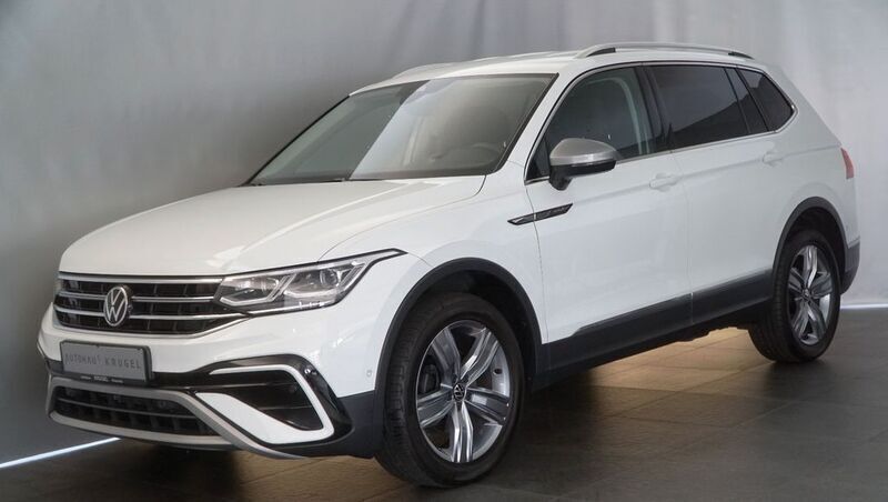 Weiß Gebraucht 2022 VW Tiguan Allspace Elegance SUV | 32.990 € (Superpreis) - Bild 1/4
