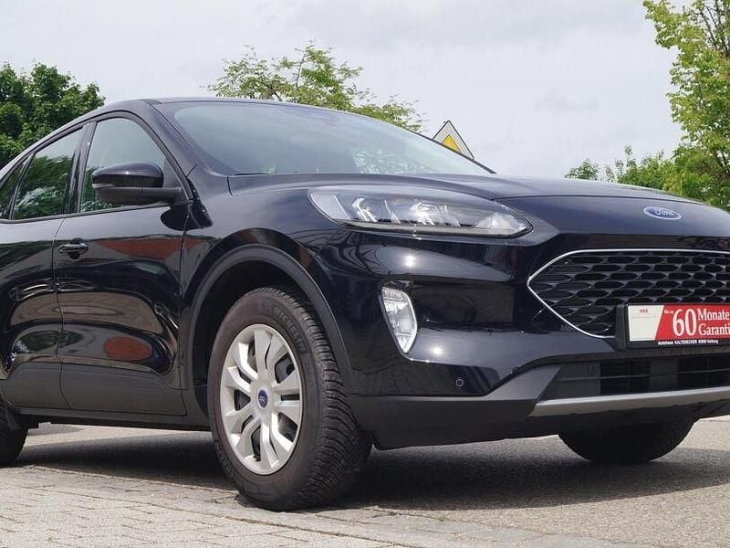 Schwarz Gebraucht 2024 Ford Kuga Cool & Connect SUV | 25.470 € (Superpreis) - Bild 1/4