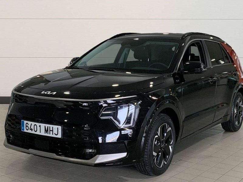 Schwarz Gebraucht 2023 Kia e-Niro SUV | 22.500 € - Bild 1/4